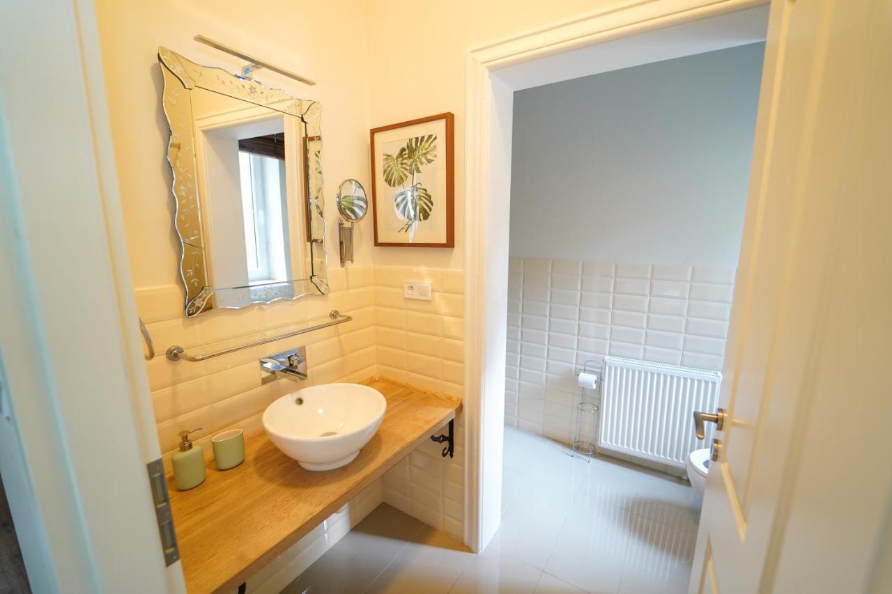 Spa Apartments Theresia Dubí  Zewnętrze zdjęcie