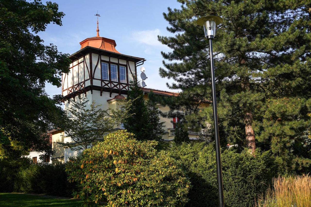 Spa Apartments Theresia Dubí  Zewnętrze zdjęcie